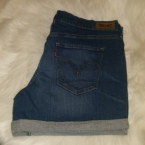 Levis shorts
